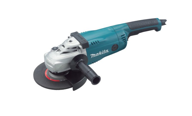 Makita GA7020 2200W Taşlama Makinesi