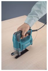 Makita 4327 450 W Dekupaj Testere