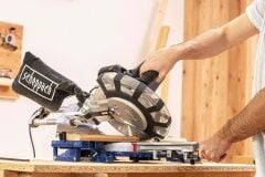 SCHEPPACH HM254 SPX GönyeKesme DaireTestere 2200 Watt 254 mm
